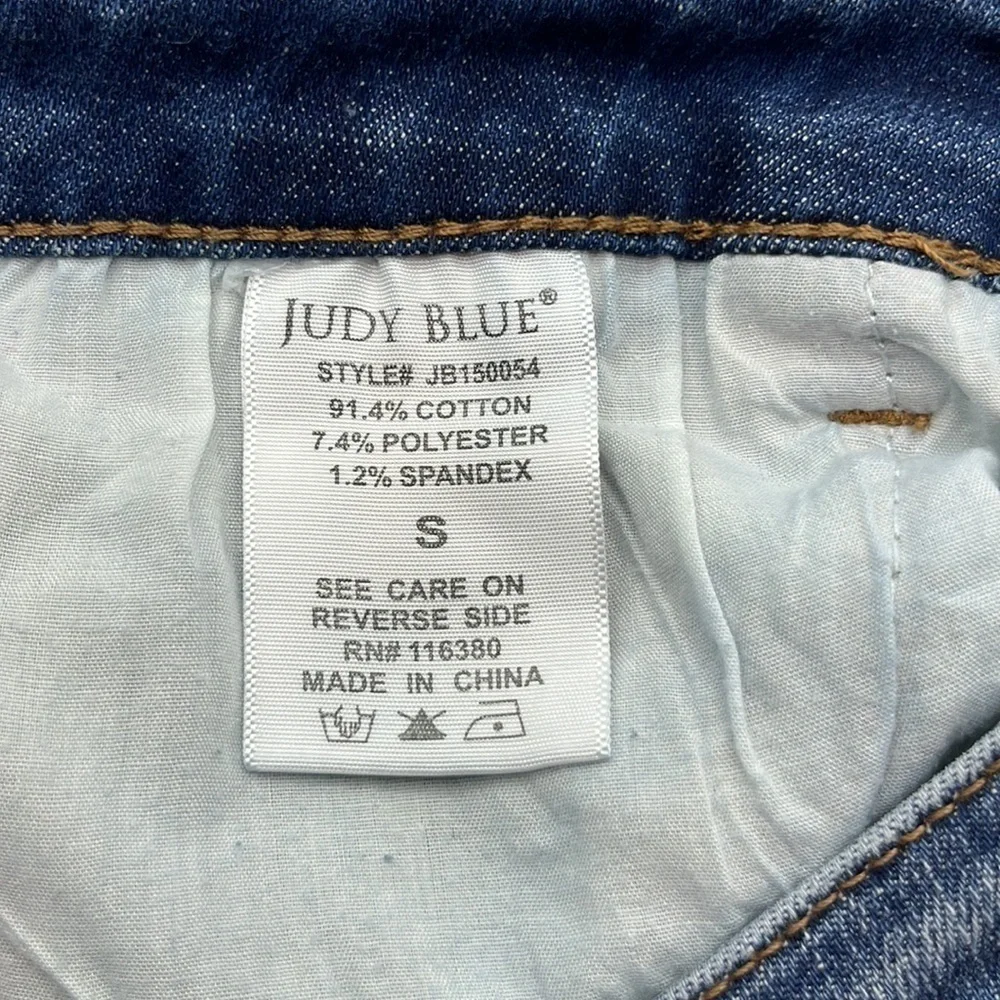 Judy Blue 3” Inseam Mid Rise Shorts Size S